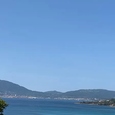 Willa Imperiale Vue Piscine Pietrosella
