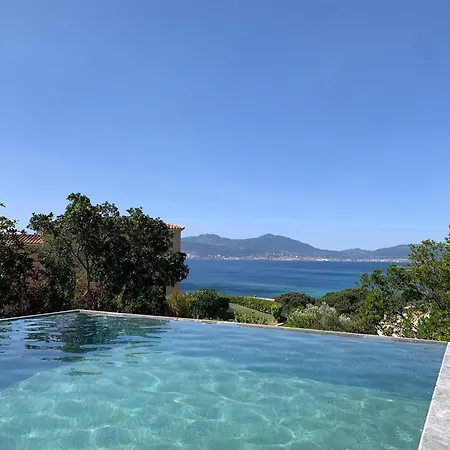 Imperiale Vue Piscine *