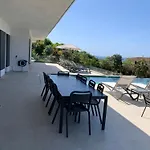 Imperiale Vue Piscine Villa