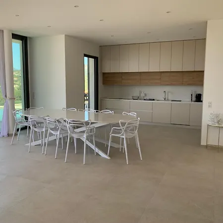 Imperiale Vue Piscine * Pietrosella