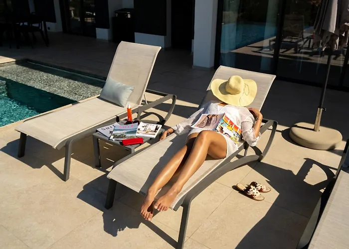 Imperiale Vue Piscine *